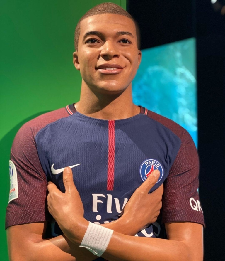 musee grevin 0 768x889